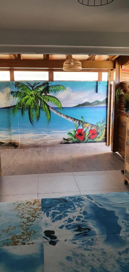 "Chez Claudia "Charmant Logement Avec Jacuzzi Privatif En Toute Intimite Sur Belle Terrasse Exterieure En Bois Et Piscine Courcelles Luaran gambar